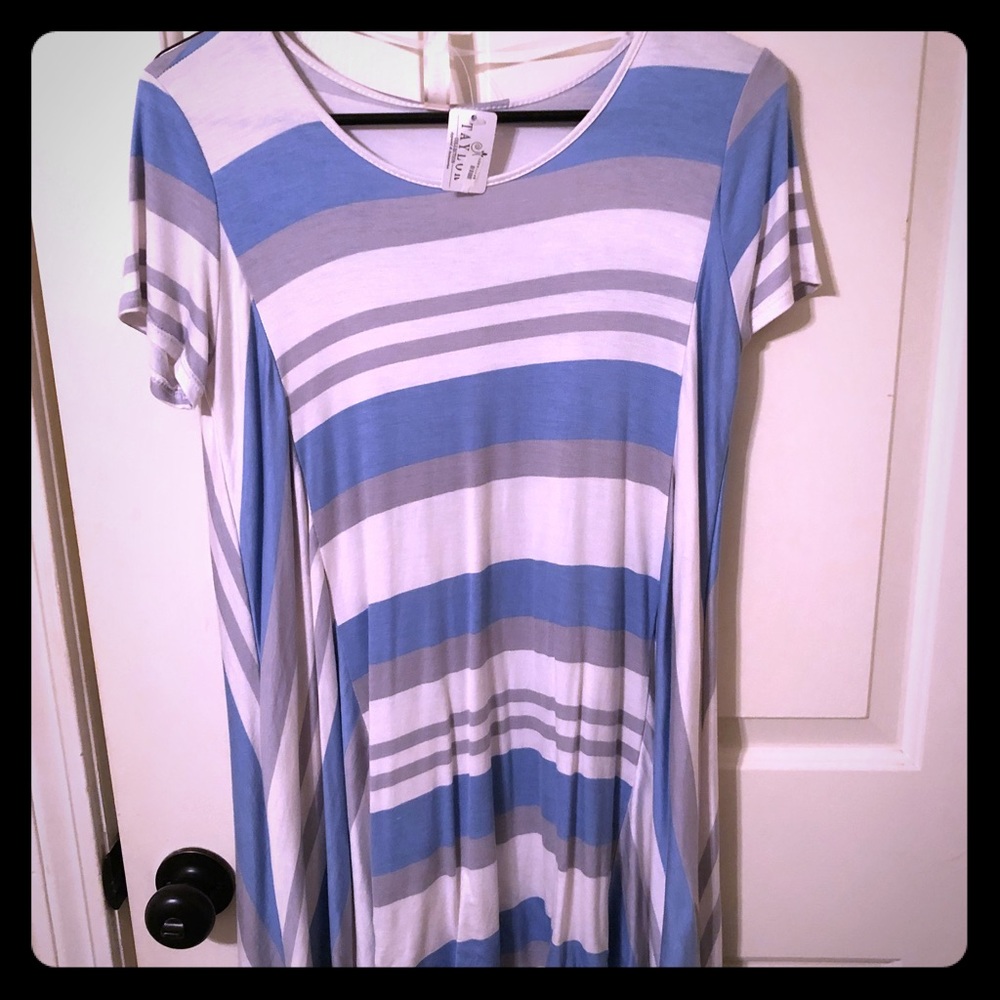 NWT Peppermint Medium T-shirt Dress/Tunic